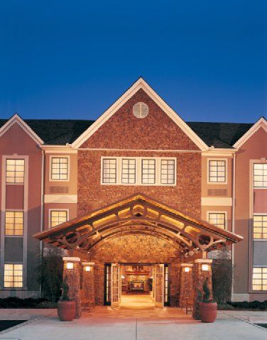 Sonesta Es Atlanta Avalon 3*